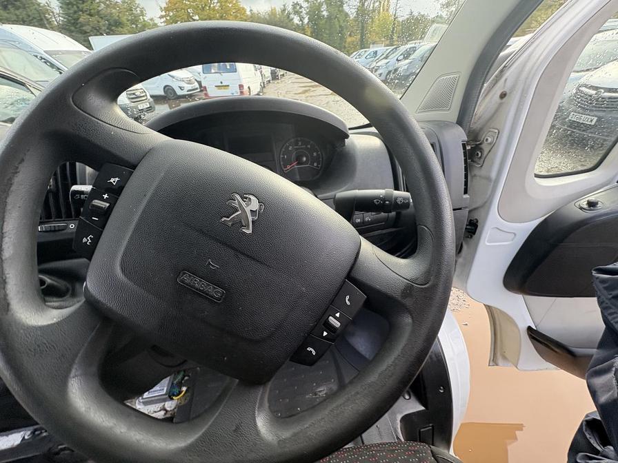 2016 Peugeot Boxer – Model: Boxer 333 Professional L1H1 HDi – YW65EOP