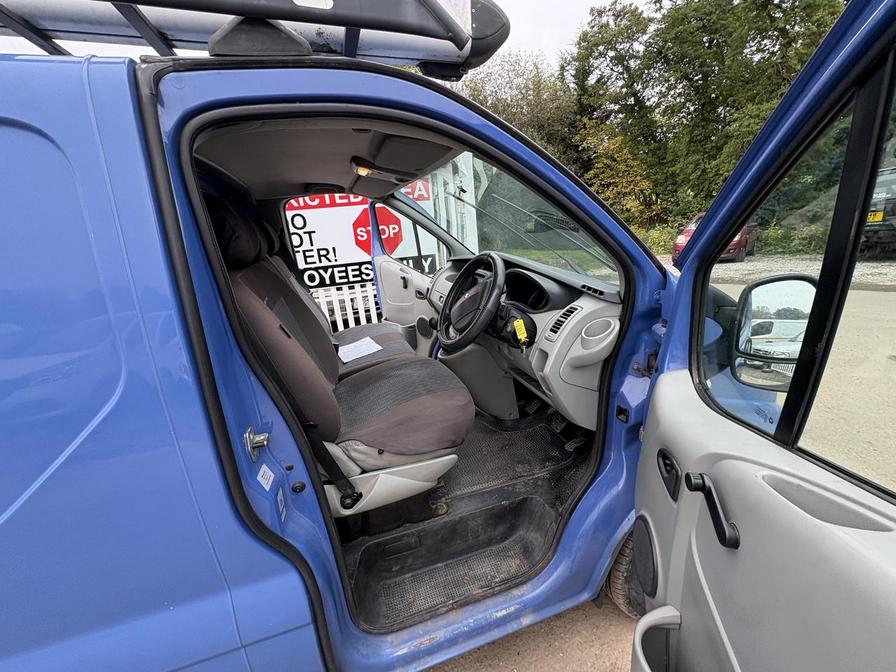 2010 Renault Trafic – Model: Trafic SL27 DCI 115 – SG60XLR