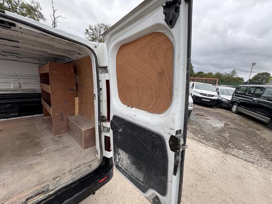 2017 Renault Trafic – Model: Trafic SL27 Business+ Energy dCi – YE17ZKX