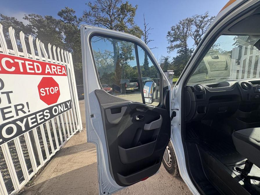 2016 Nissan NV400 NV400 SE dCi – BX65LJE