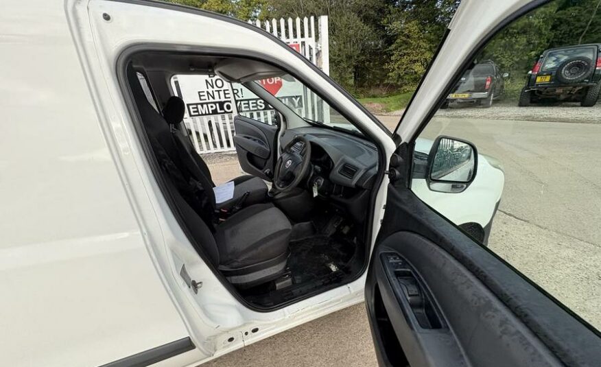 2014 Fiat Doblo Cargo Doblo 16V MultiJet – WP14PZO