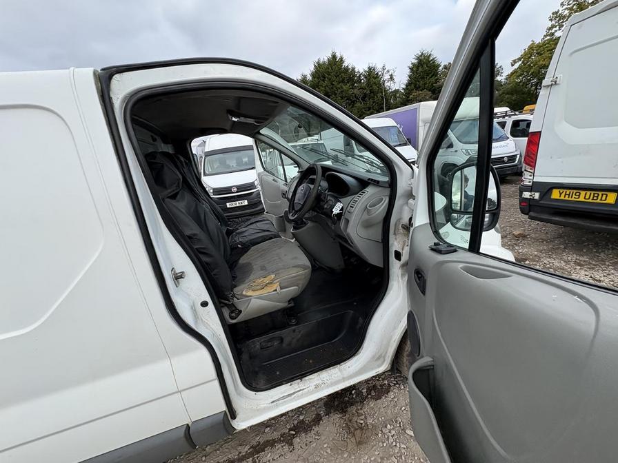 2014 Nissan Primastar – Model: Primastar SE DCI SWB – PN14EYO