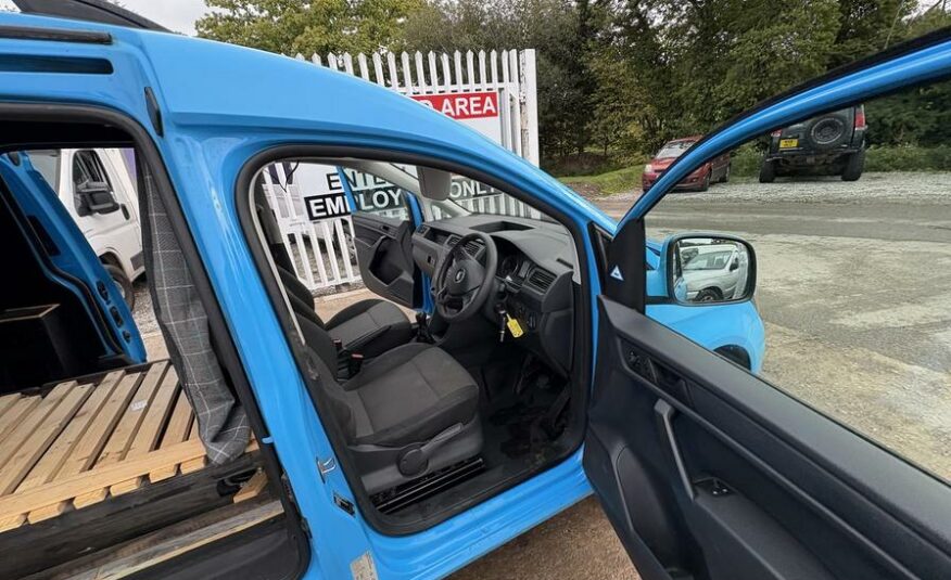 2015 Volkswagen Caddy MaxI Caddy Maxi C20 Startline TDI – PJ65VHB