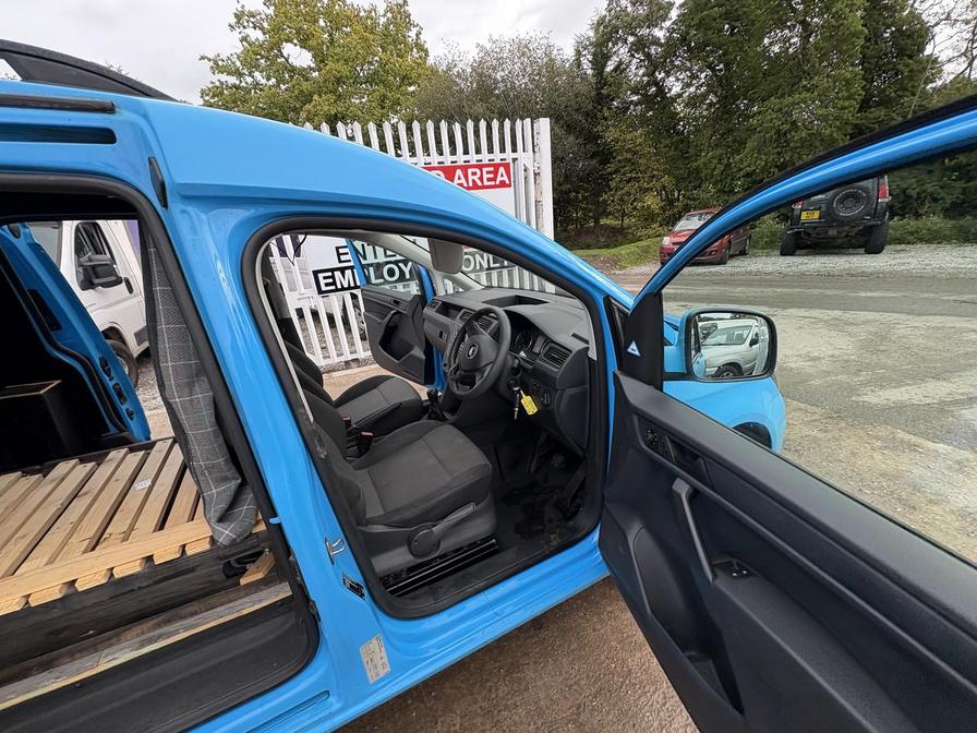 2015 Volkswagen Caddy MaxI Caddy Maxi C20 Startline TDI – PJ65VHB