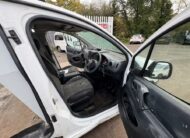 2017 Peugeot Partner – Model: Partner S L2 Blue HDi – MJ17XGZ