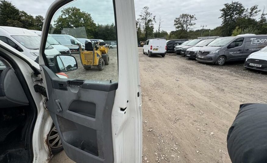 2007 Volkswagen Transporter Transporter T26 84 TDI SWB – VK56XXH