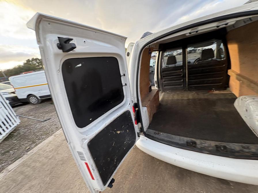 2012 Volkswagen Caddy – Model: Caddy C20 TDI 102 – AJ12XDG