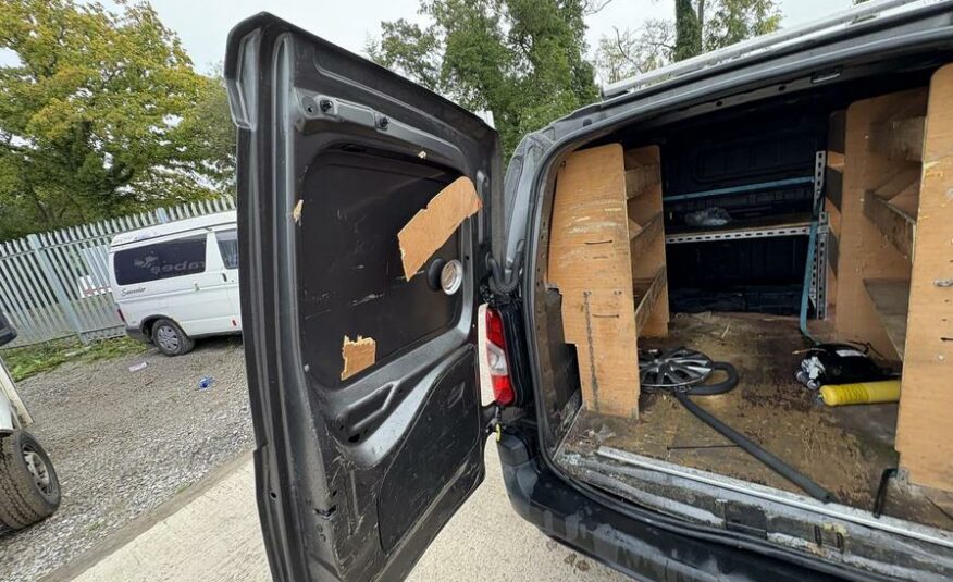 2019 Citroen Berlingo – Model: Berlingo 950 Enterprise Blue HDi – BF69GCV