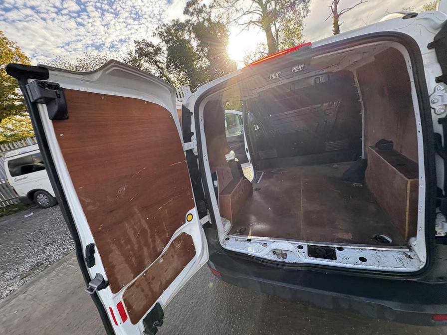 2015 Ford Transit Connect – Model: Transit Connect 200 – HK64XYM