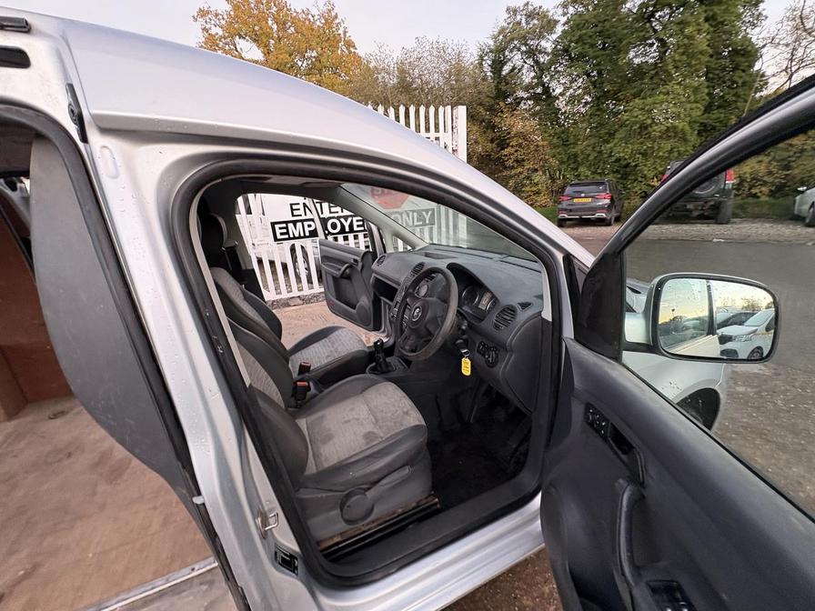 2013 Volkswagen Caddy MaxI – Model: Caddy Maxi C20 Trendline TDI BlueMotion Technology – AY63EHX