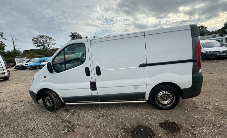 2007 Vauxhall Vivaro Vivaro  2700 CDTI SWB – YD57VWC