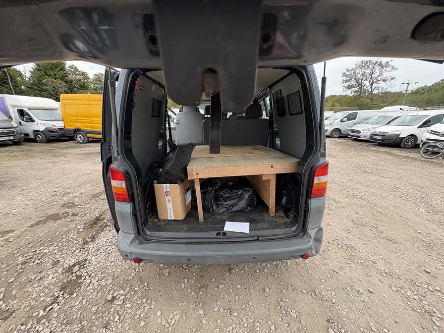 2007 Volkswagen Transporter – Model: Transporter T32 130 TDI SWB – GY07OZN