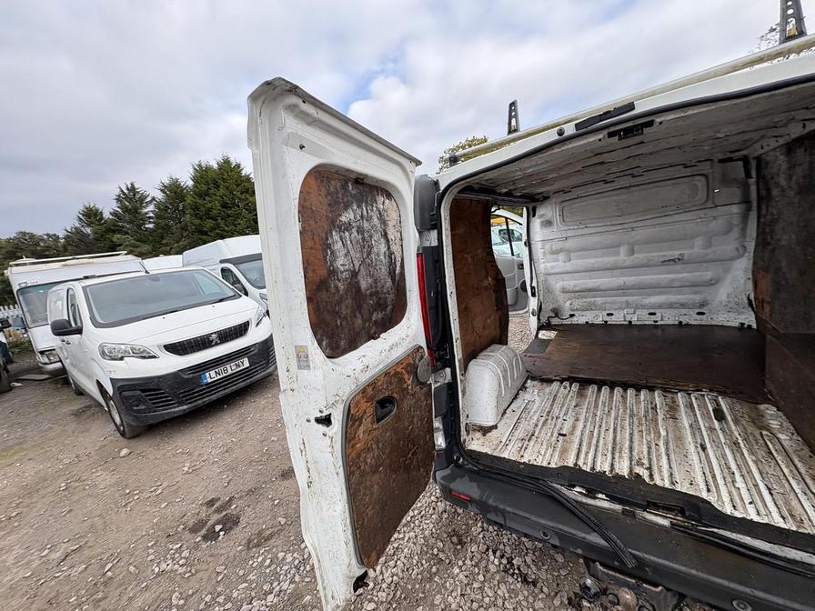 2014 Nissan Primastar – Model: Primastar SE DCI SWB – PN14EYO