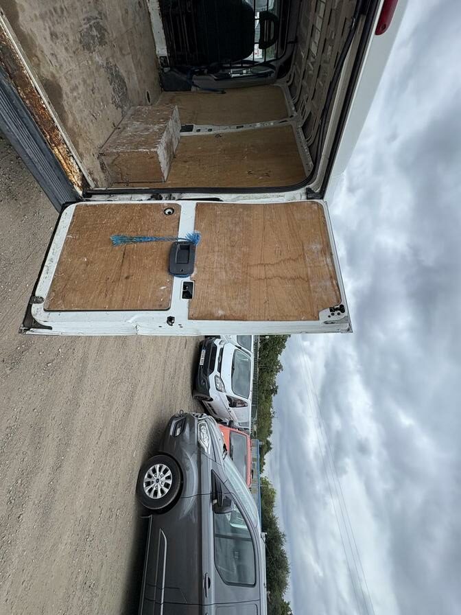2009 Peugeot Boxer Boxer 330 SWB – KS09VHF