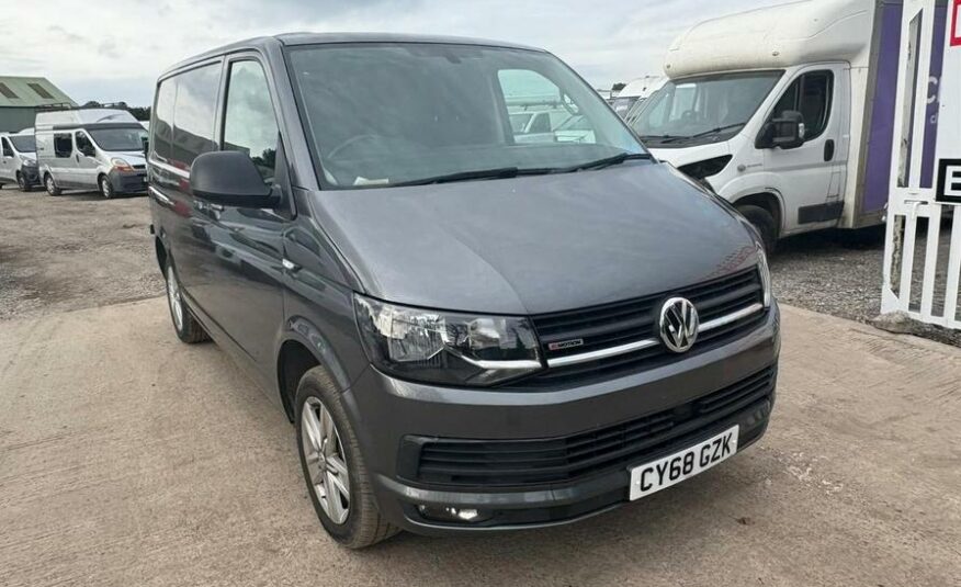 2018 Volkswagen Transporter Transporter T32 Highline TDI BlueMotion Technology 4Motion Semi-Auto – CY68GZK