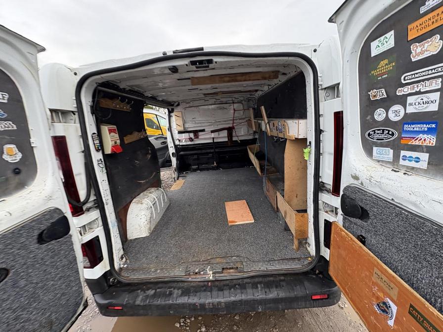 2015 Renault Trafic – Model: Trafic SL27 Business+ dCi – DS15WYP