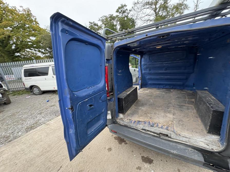 2010 Renault Trafic – Model: Trafic SL27 DCI 115 – SG60XLR
