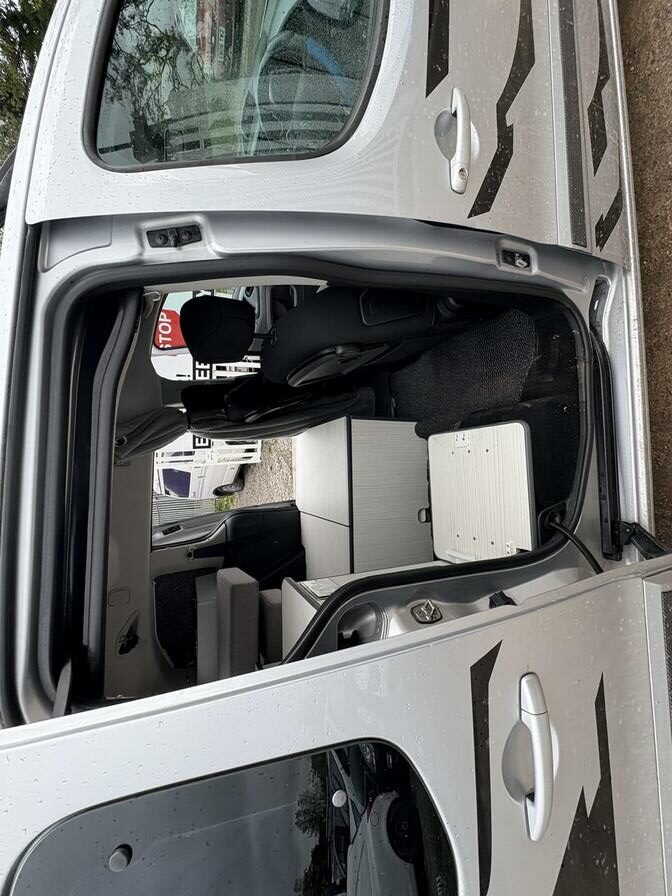2015 Peugeot Partner Tepee Partner Tepee S HDi S/S Semi-Auto – JC64DSC