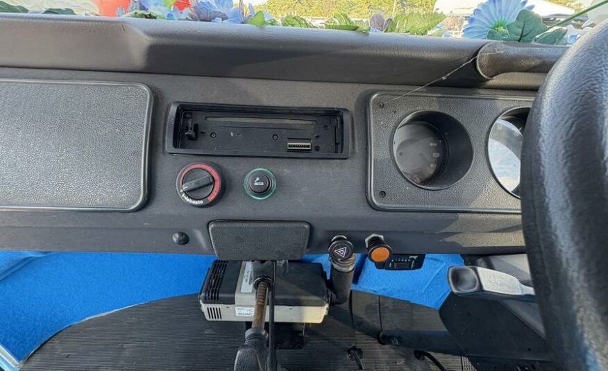 2002 Volkswagen Transporter  – WU51FFO
