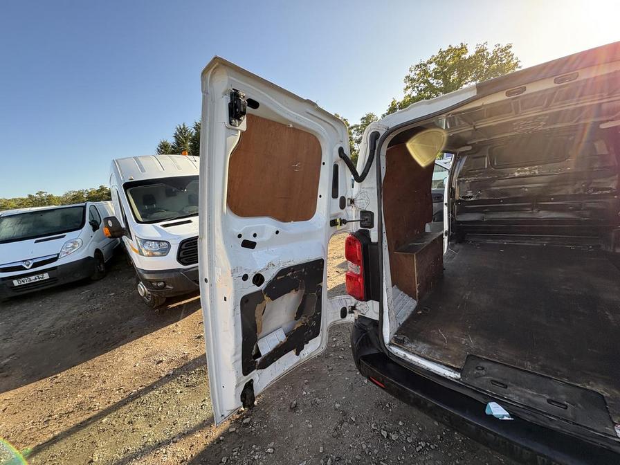 2019 Vauxhall Vivaro Vivaro 2900 Dynamic S/S – DS69HVE
