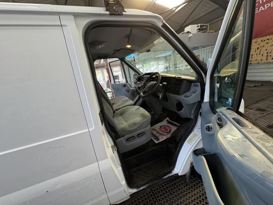 2013 Ford Transit Transit 100 T280 FWD – NJ63CKF/PS10HPS