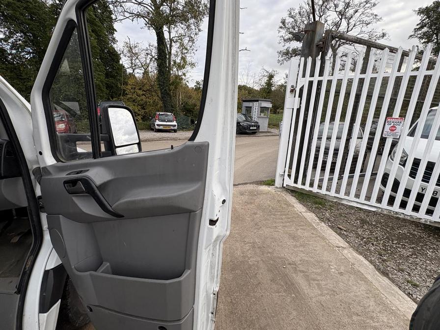 2015 Mercedes-Benz Sprinter – Model: Sprinter 313 CDI – SJ65ZSF