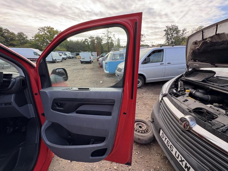 2018 Peugeot Expert Expert S Standard Blue HDi – KW18WTK