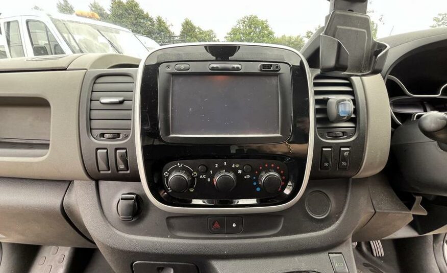 2018 Renault Trafic Trafic SL27 Sport Nav Energy dCi – YH18WOA
