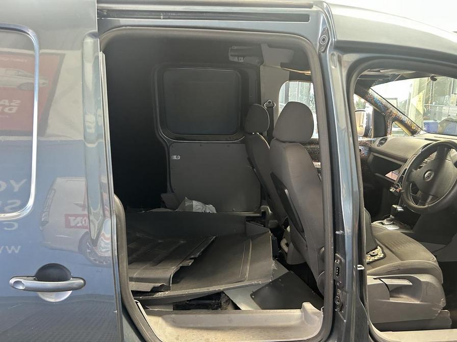 2008 Volkswagen Caddy MaxI Caddy Maxi C20 TDI 104 Semi-Auto – VW55SJB