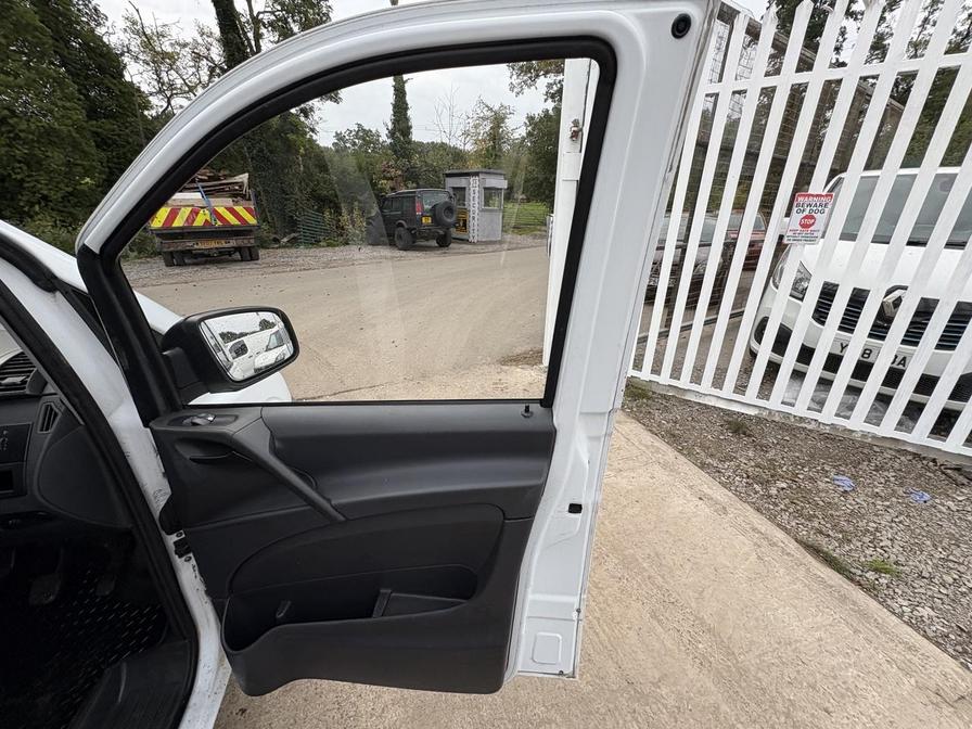 2012 Mercedes-Benz Vito Vito 113 CDi – FG62MBX