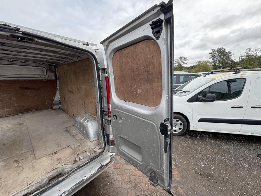 2012 Vauxhall Vivaro Vivaro 2900 Sportive CDTi LWB – DL12UXB