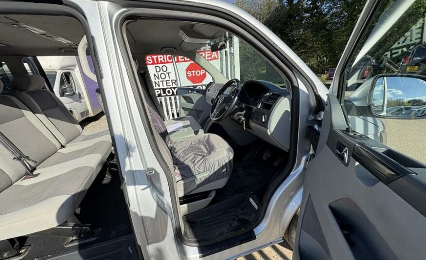 2013 Volkswagen Transporter Transporter T30 SE 102 TDI LWB – RJ63GZD