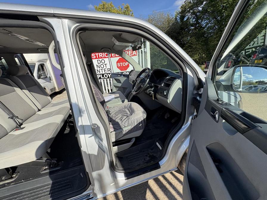 2013 Volkswagen Transporter Transporter T30 SE 102 TDI LWB – RJ63GZD