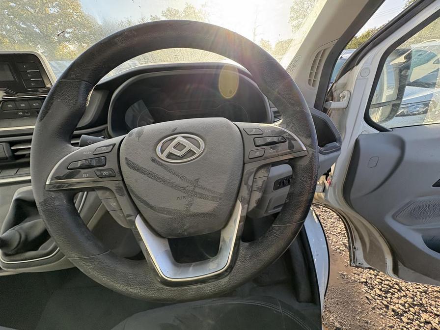 2021 Maxus Deliver 9 – Model: Deliver 9 – YX71WXJ