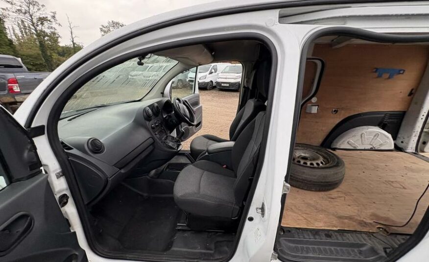 2017 Mercedes-Benz Citan – Model: Citan 109 CDi BlueEfficiency – YF17OBZ