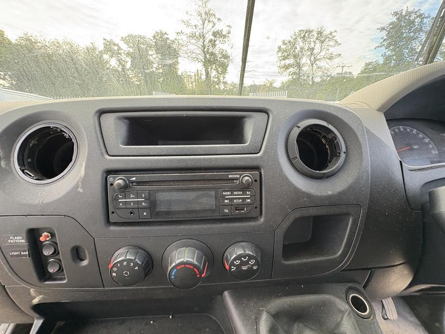 2016 Vauxhall Movano Movano F3500 L2H1 CDTI – DV16GXJ