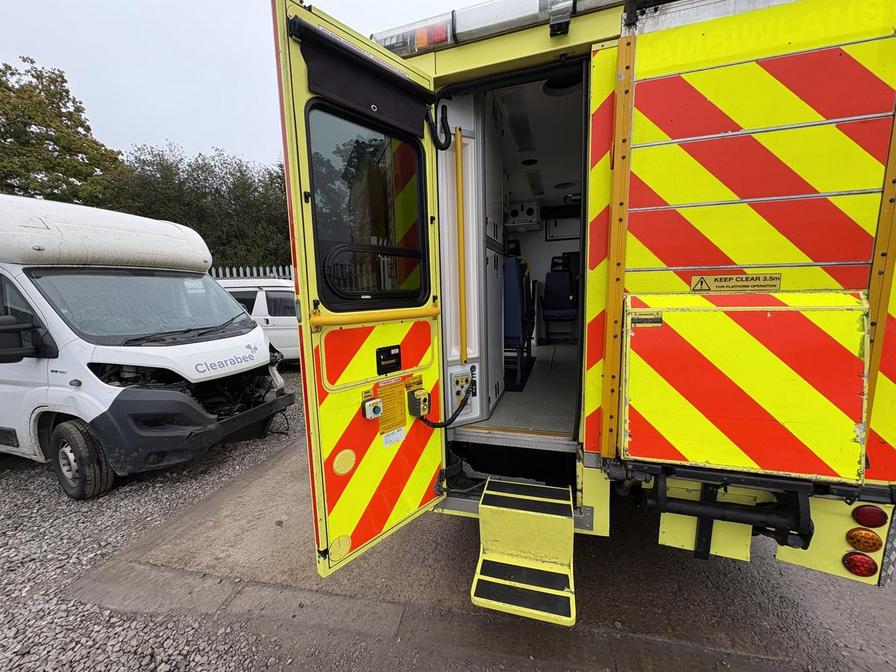 2007 Mercedes-Benz Sprinter – Model: Sprinter 515 CDi MWB – CN07AHX