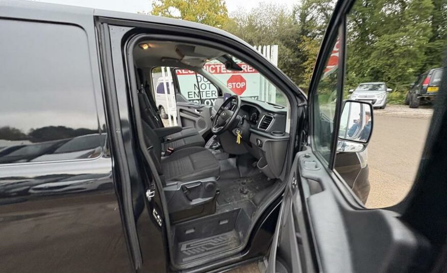 2020 Ford Transit Custom – Model: Transit Custom 300 Limited EcoBlue – HW70UVM