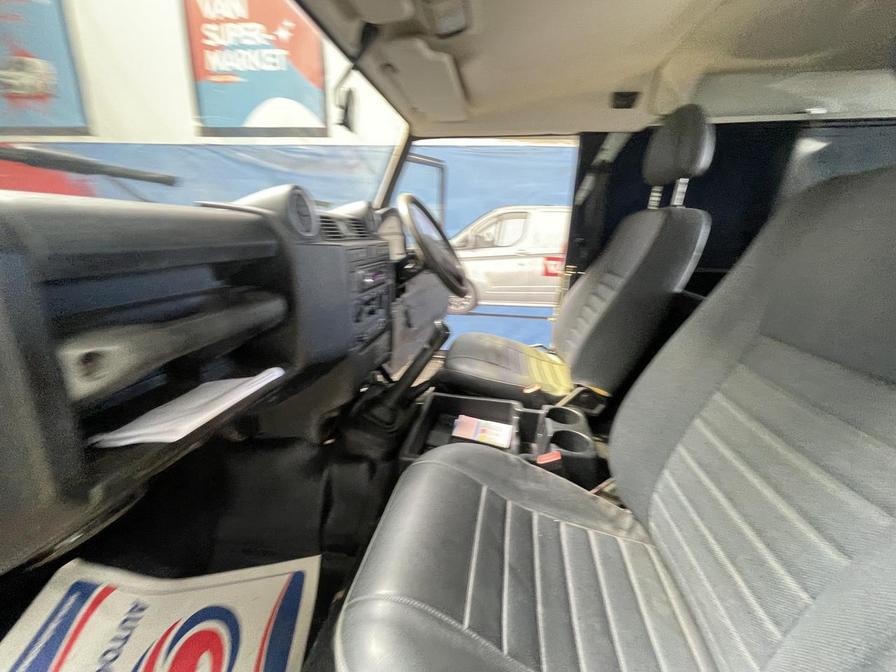 2010 Land Rover Defender 90 – Model: Defender 90 Hard Top TD – PY60AAE