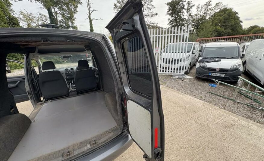 2014 Volkswagen Caddy Caddy C20 Highline TDI BlueMotion Technology Semi-Auto – LR14XKH