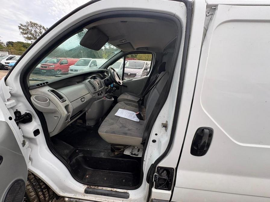 2007 Vauxhall Vivaro Vivaro 2700 CDTI SWB – YD57VWC