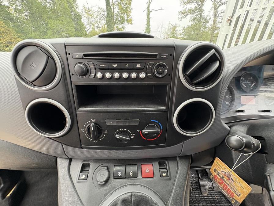 2018 Citroen Berlingo – Model: Berlingo 625 LX Blue HDi S/S – LD68YXE