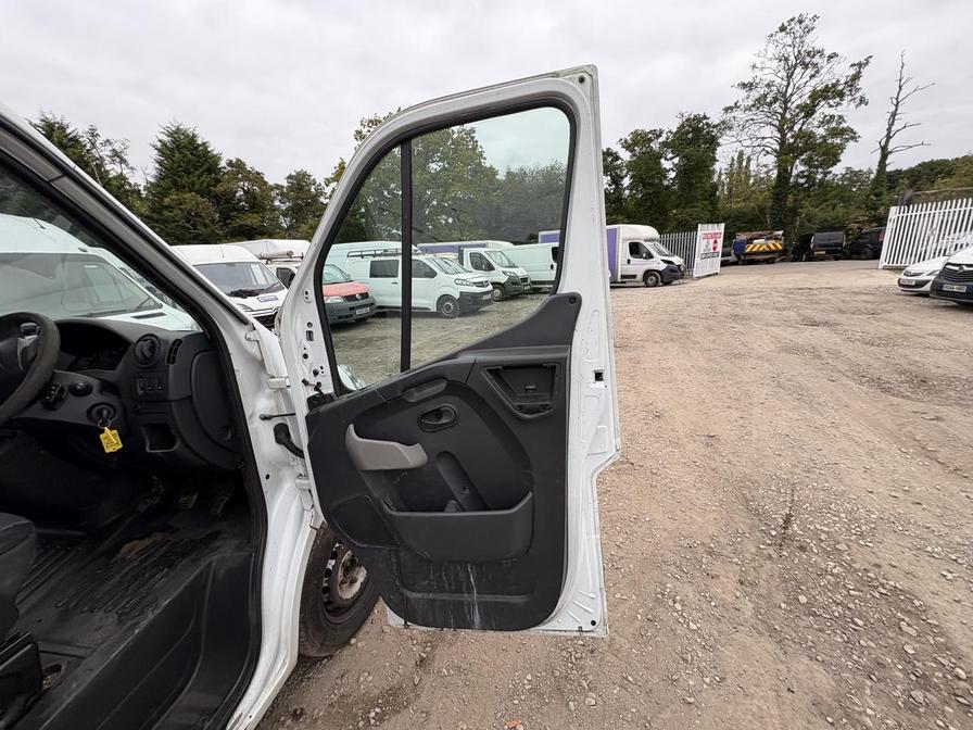 2014 Renault Master Master MM35 Business DCI – DK64AJV