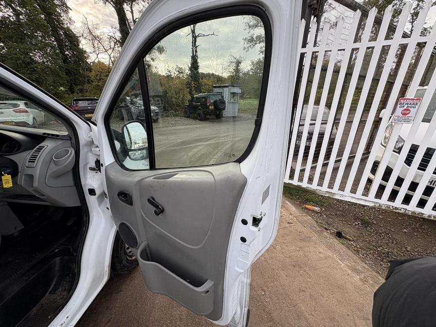 2013 Vauxhall Vivaro – Model: Vivaro 2700 CDTi 113 SWB – KY13BZR