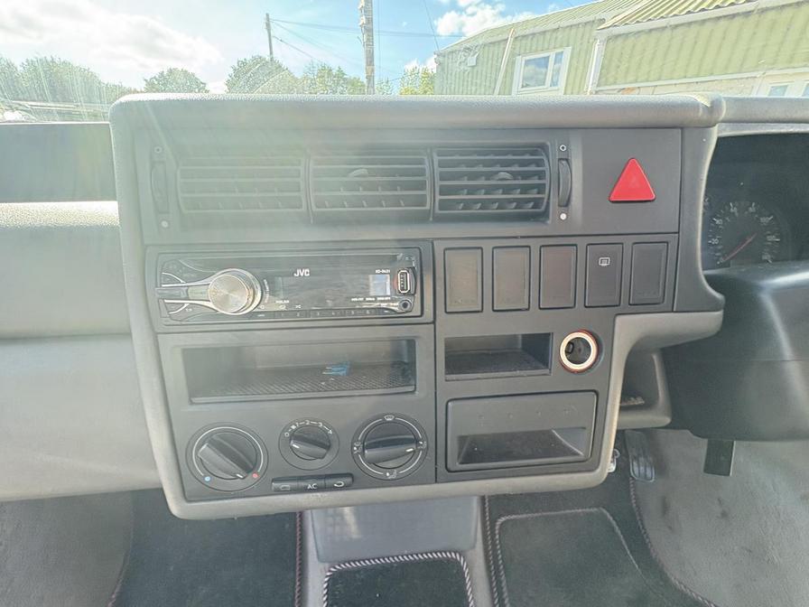 1999 Volkswagen Transporter – T534CFC