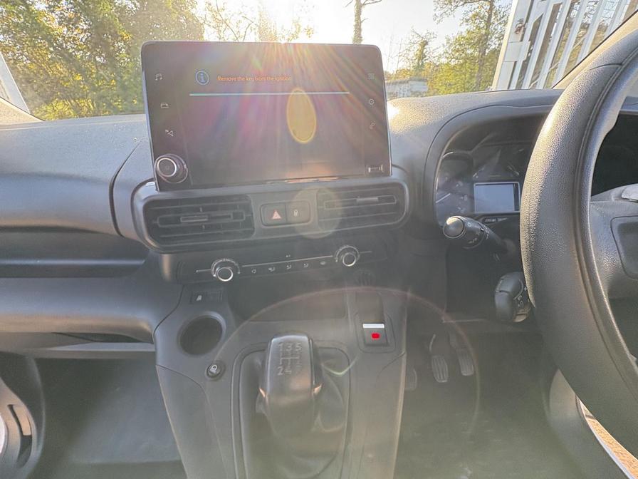 2019 Citroen Berlingo – Model: Berlingo 1000 Enterprise Blue HDi – KM69VTD