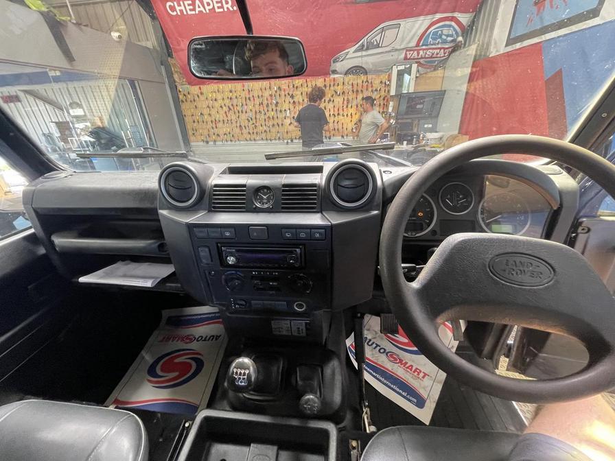 2010 Land Rover Defender 90 – Model: Defender 90 Hard Top TD – PY60AAE