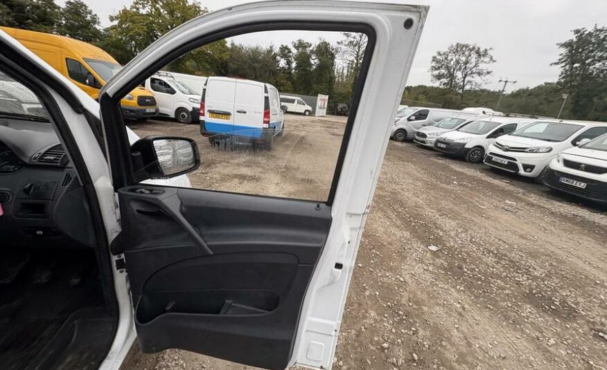 2013 Mercedes-Benz Vito – Model: Vito 113 CDi – DE63VEP