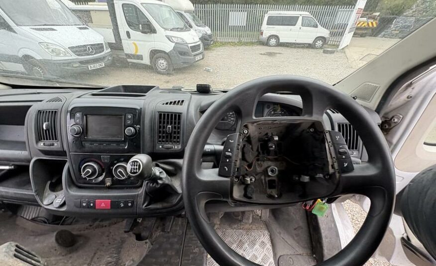 2019    – LC69AEF
