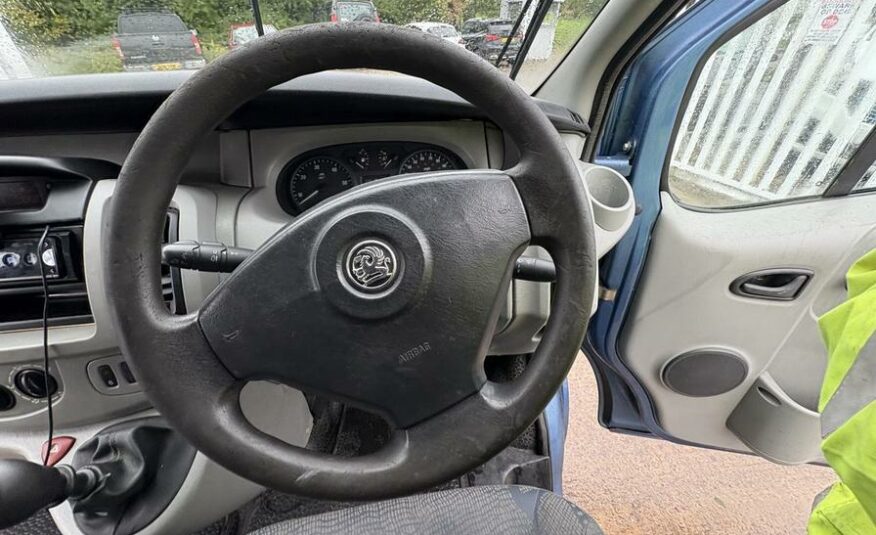 2005 Vauxhall Vivaro Vivaro 2700 DI SWB – LS05TYW